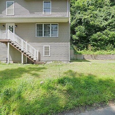 10 Olson Rd, North Branford, CT 06471