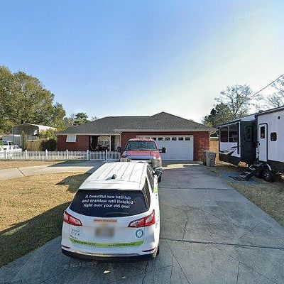 10068 Hummingbird Blvd, Pensacola, FL 32514