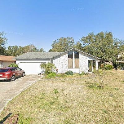 1013 Great Oaks Dr, Gulf Breeze, FL 32563