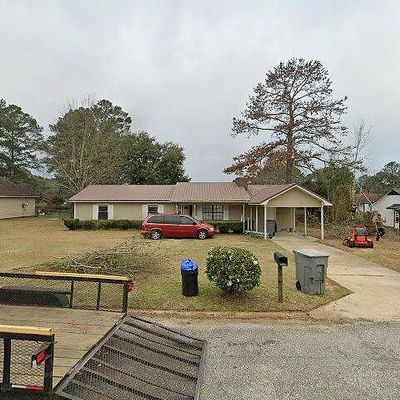 104 Richard St, Daleville, AL 36322