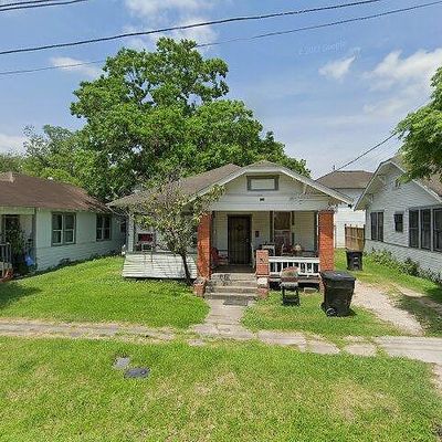 104 Super St, Houston, TX 77011