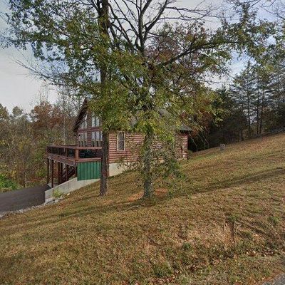 1108 Twin Falls Ln, Byrdstown, TN 38549