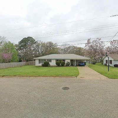 113 Marion St, Palestine, TX 75803