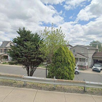 118 Fallsington Tullytown, Levittown, PA 19054