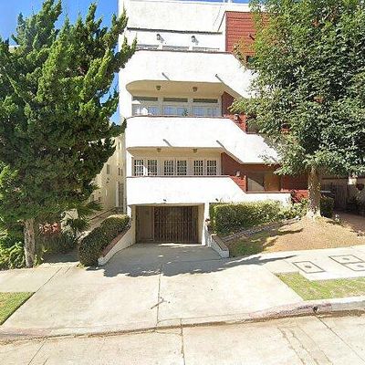 11845 Mayfield Ave, Los Angeles, CA 90049