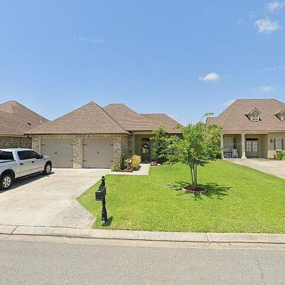 119 Autumnbrook Dr, Broussard, LA 70518