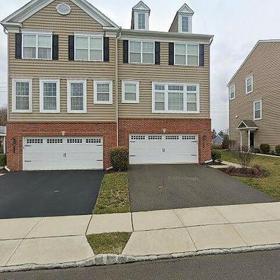 119 Carillon Hill Ln, Sellersville, PA 18960