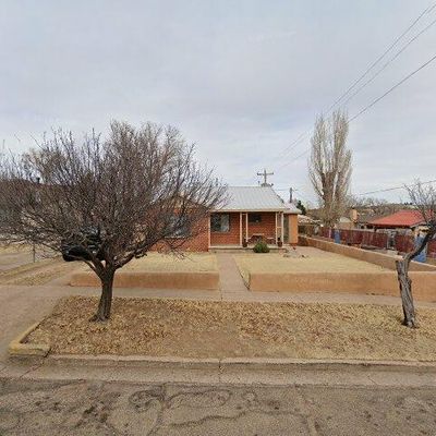 1041 Pecos Ave, Santa Rosa, NM 88435