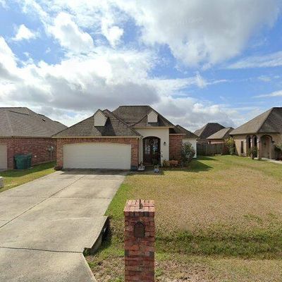 105 Dusty Canyon Dr, Youngsville, LA 70592