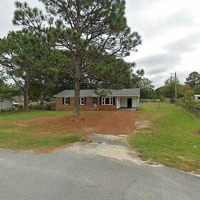 105 Kornegay Dr, Dudley, NC 28333