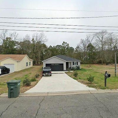 105 Pinecrest Blvd, Thomasville, GA 31792