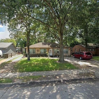 10514 Bessemer St, Houston, TX 77034