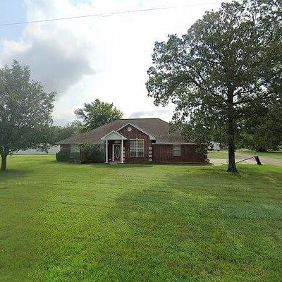 1075 N 4285 Rd, Hugo, OK 74743