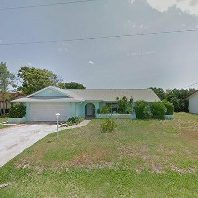 11 Classic Ct S, Palm Coast, FL 32137