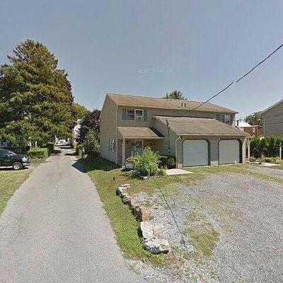 110 N Birch St, Robesonia, PA 19551