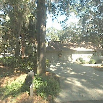 13 Hawkins Ln, Savannah, GA 31411