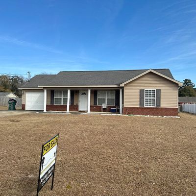 132 Chase Ct, Ozark, AL 36360