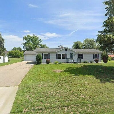 132 Lindsey Ave, Oconto, WI 54153