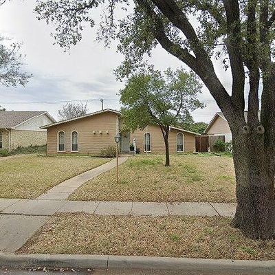 1321 Carnation Dr, Lewisville, TX 75067