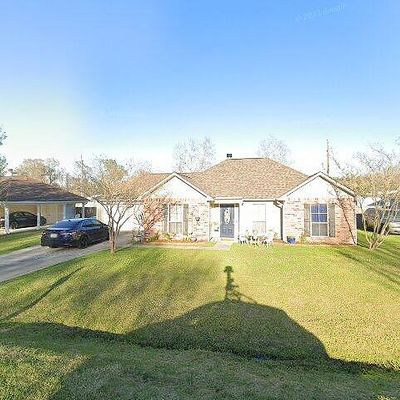 13422 Chase St, Gonzales, LA 70737