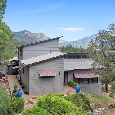 1344 Ponderosa Dr, Jemez Springs, NM 87025