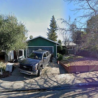 1366 Stroven Ln, Santa Rosa, CA 95407