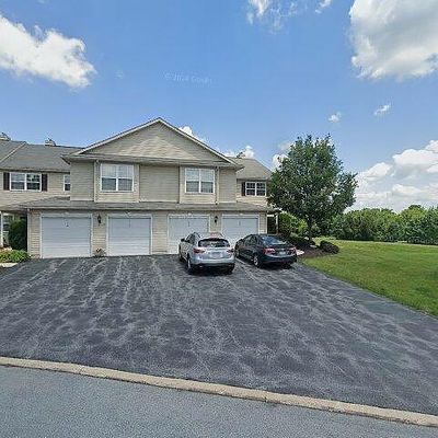 122 Sparrow Rd, Hummelstown, PA 17036