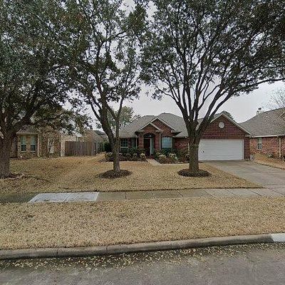 12207 Green Trails Dr, Stafford, TX 77477