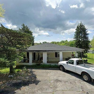 123 Smith Ln, Harriman, TN 37748