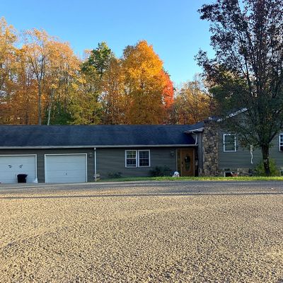 124 Huskie Dr, Fairmont, WV 26554