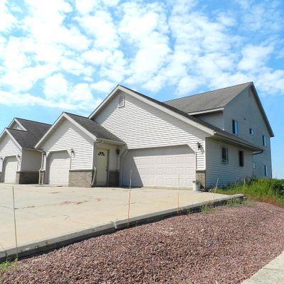 1500 / 1075 Packers / Lancaster Court, Platteville, WI 53818