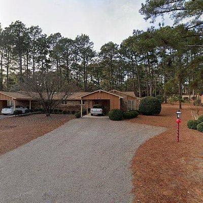 154 Knollwood Dr, Southern Pines, NC 28387