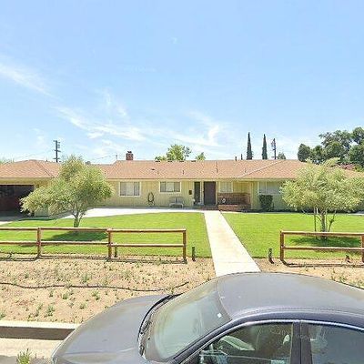 155 Elm Ave, Reedley, CA 93654