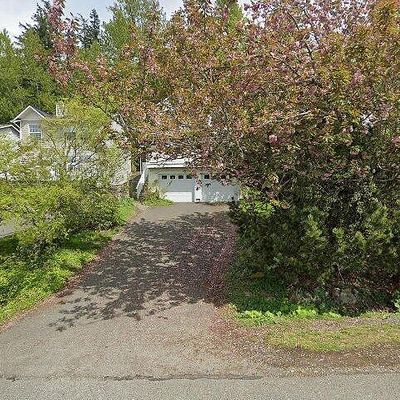 139 44 Th St, Bellingham, WA 98229