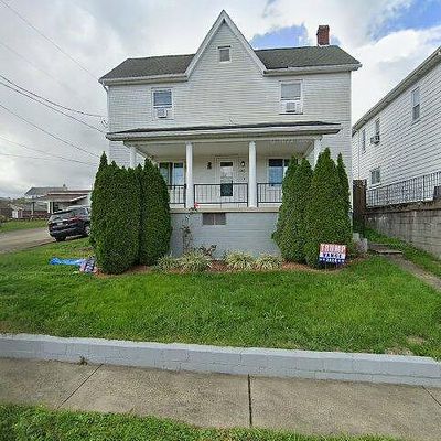 140 Center Ave, Mount Pleasant, PA 15666