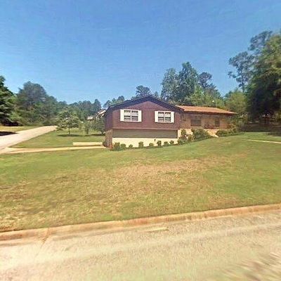 140 Melmar Dr, Prattville, AL 36067