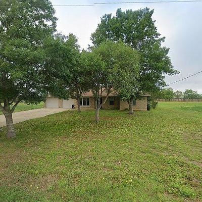 14033 Willow Ln, Lytle, TX 78052