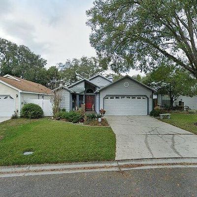 1437 Walden Oaks Pl, Plant City, FL 33563