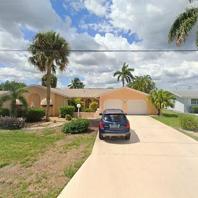 1445 Vendome Ct, Cape Coral, FL 33904