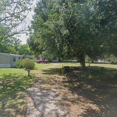 174 County Road 2363 E, Liberty, TX 77575