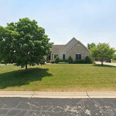 175 Chelsea Cir, Union Grove, WI 53182