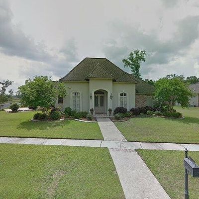 17532 Lake Ct, Greenwell Springs, LA 70739