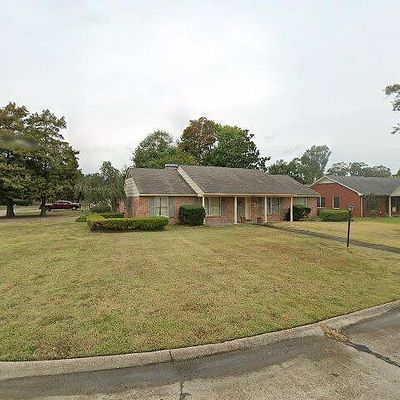 1773 E Sudan Cir, Greenville, MS 38701