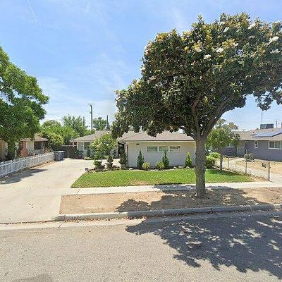 1805 W Terrace Ave, Fresno, CA 93705