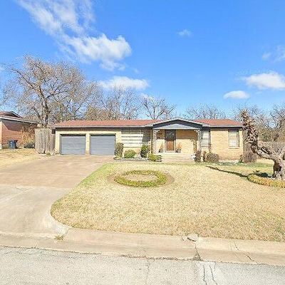 1816 Ellington Dr, Fort Worth, TX 76112