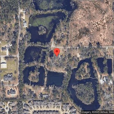 18207 Lark Ln, Conroe, TX 77384