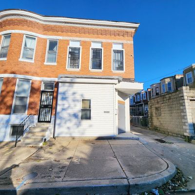 1900 W Saratoga St, Baltimore, MD 21223