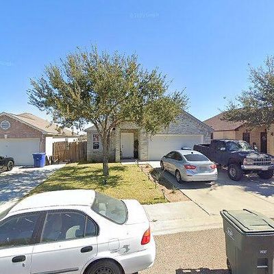 1909 Costa Del Sol Dr, Laredo, TX 78046