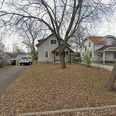 1910 Center St W, Rochester, MN 55902