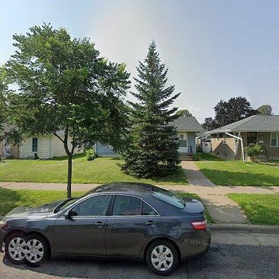 1652 Montana Ave E, Saint Paul, MN 55106